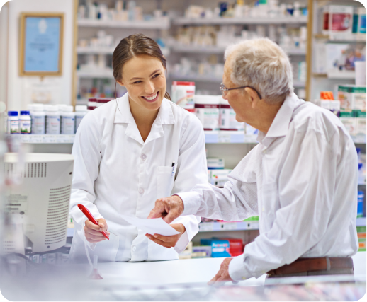 pharmacist in pharmacy settings